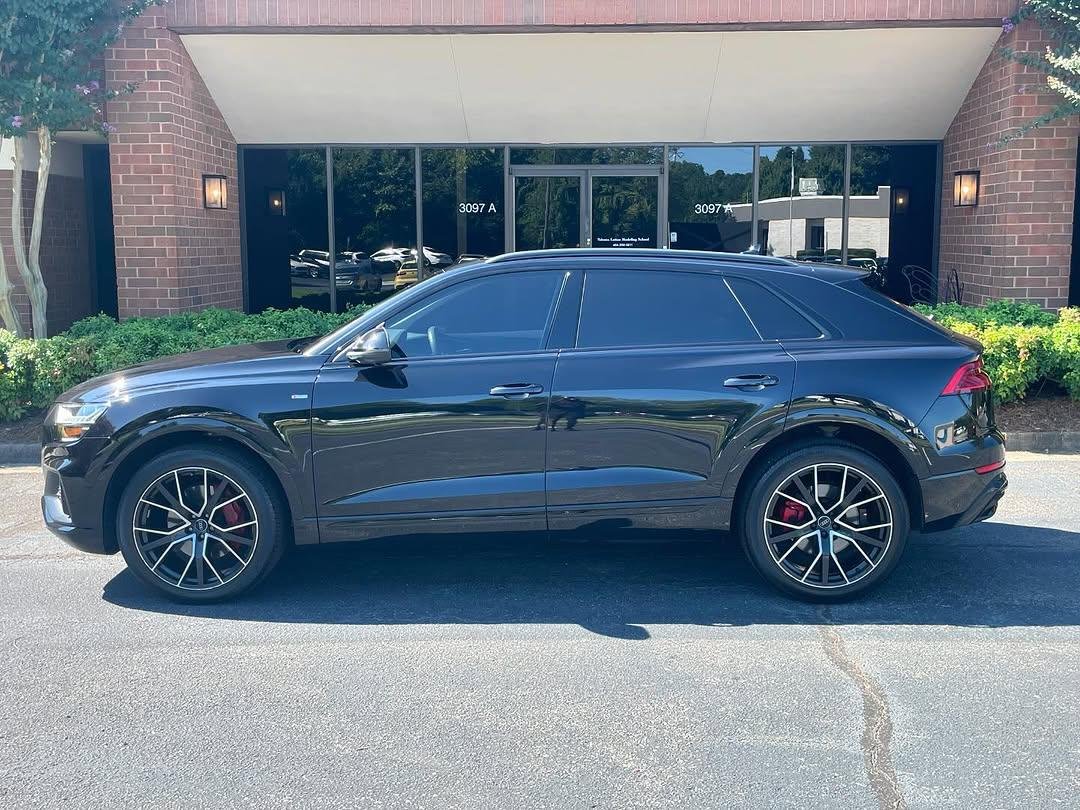 2019 Audi Q8 - Image 5