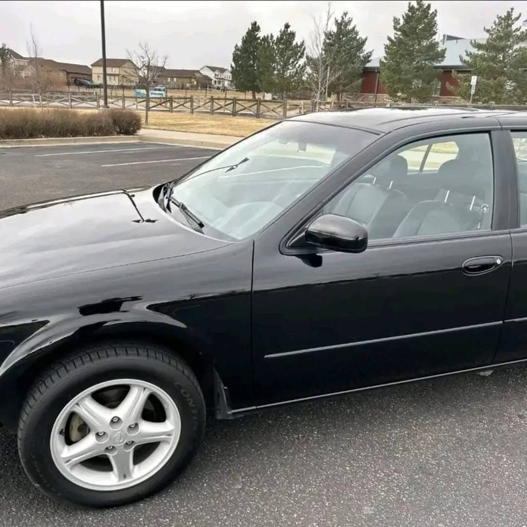 1999 Nissan Maxima SE - Image 9