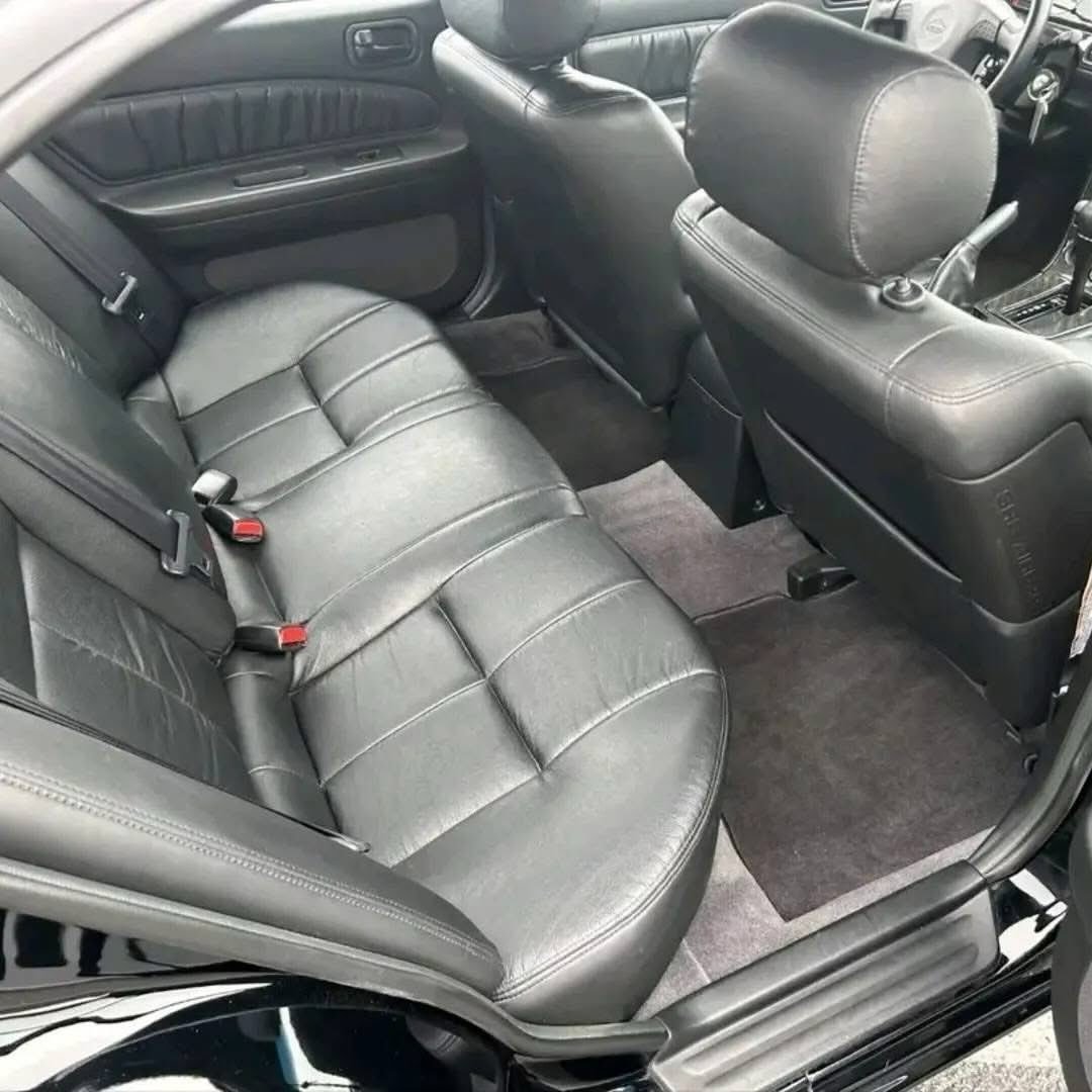 1999 Nissan Maxima SE - Image 19